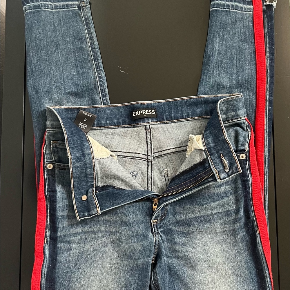 EXPRESS JEANS RED STRIPE ANKLE LEGGINGS SZ 6